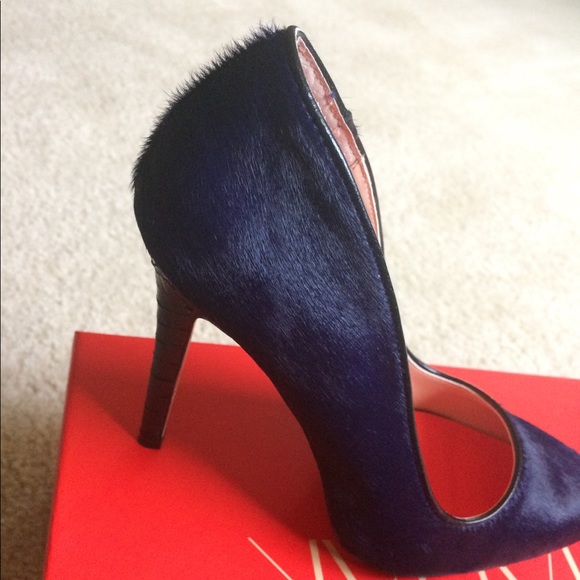 Tamar Shoes - EUC Tamar mohair and snake heels 